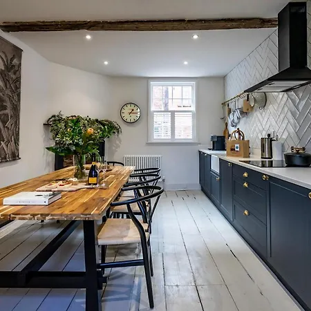 5 Precentors Court Holiday home York