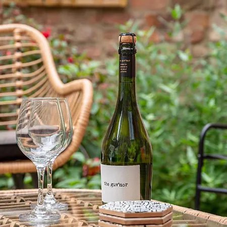 5 Precentors Court בית נופש *