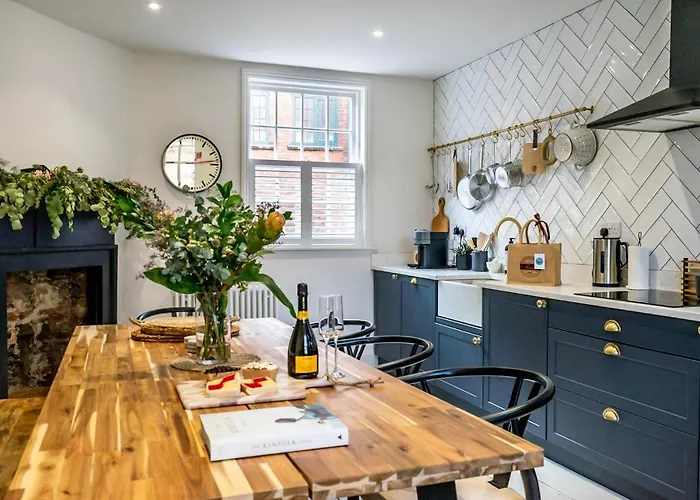 Holiday home 5 Precentors Court