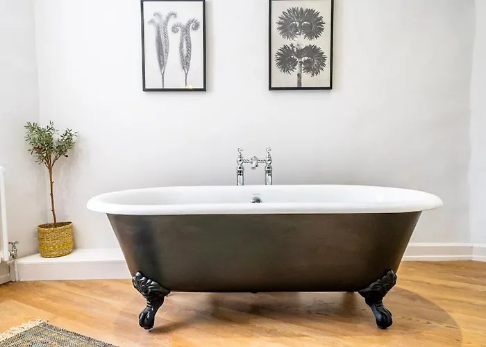 5 Precentors Court Holiday home *