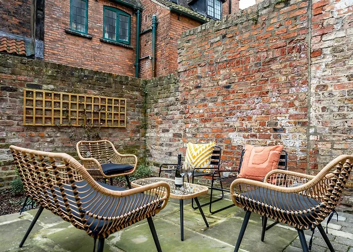 Holiday home 5 Precentors Court York